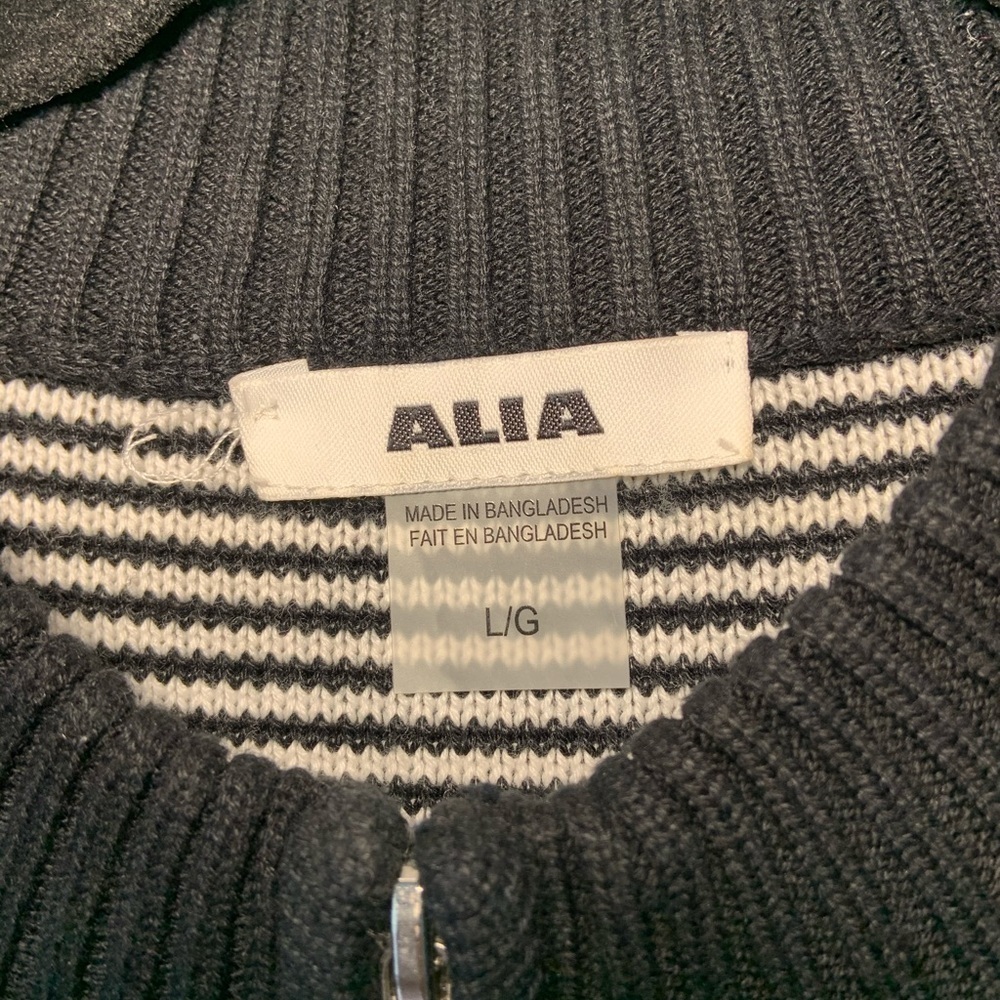 Alia Cardigan - Picture 2 of 6